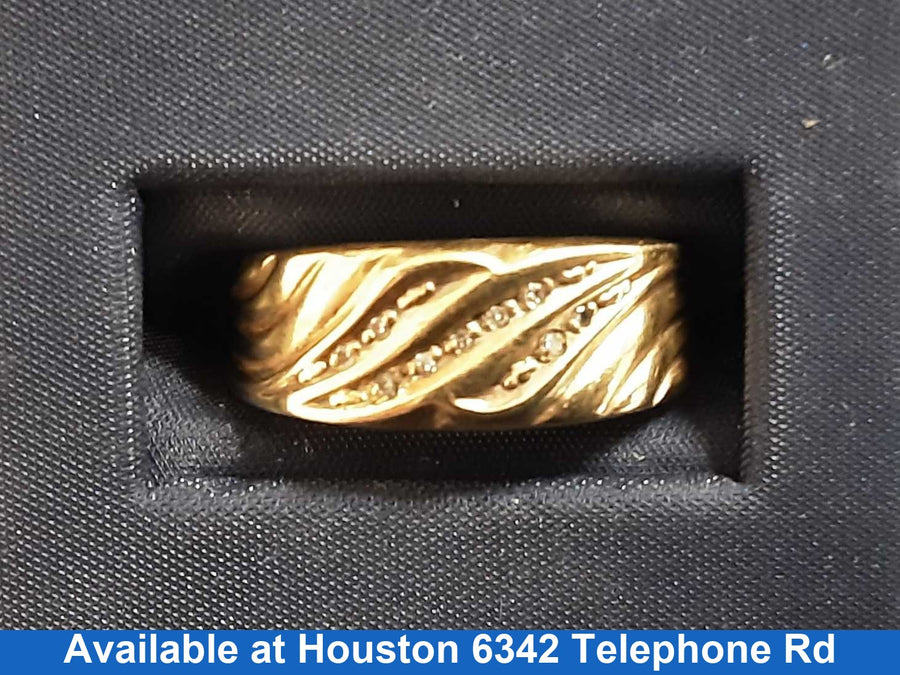 Ring - Wedding Band - Yellow Gold 10k (.417) 3.6 grams Size 10.5