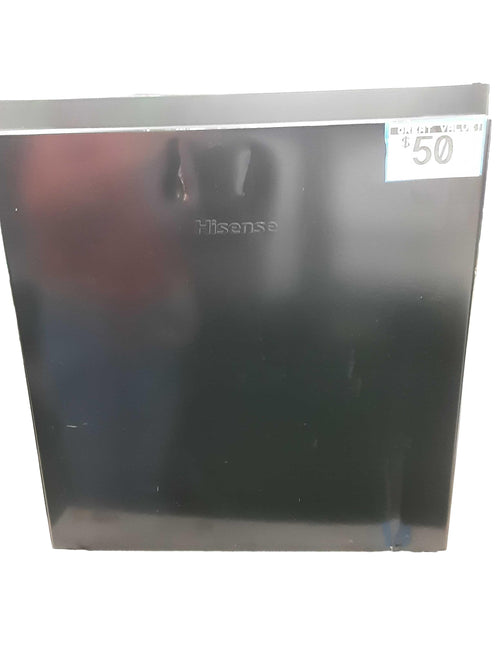 Hisense Wms017m6xbe Black Compact Refrigerator