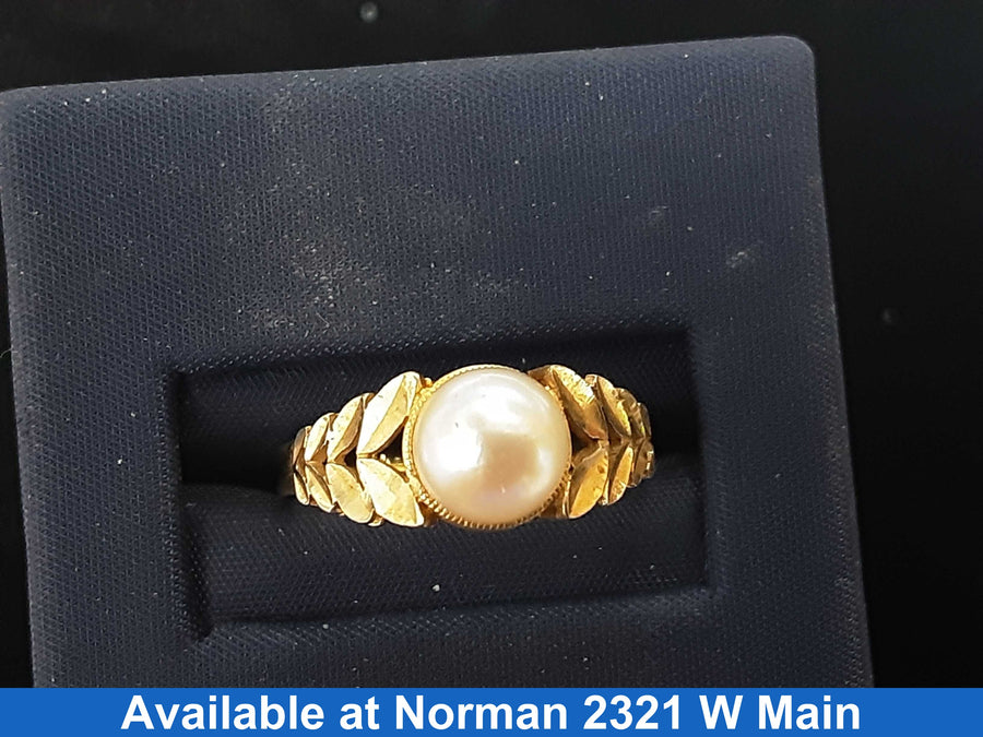 Women's Ring - Yellow Gold 10k (.417) 2.5 grams Size 8