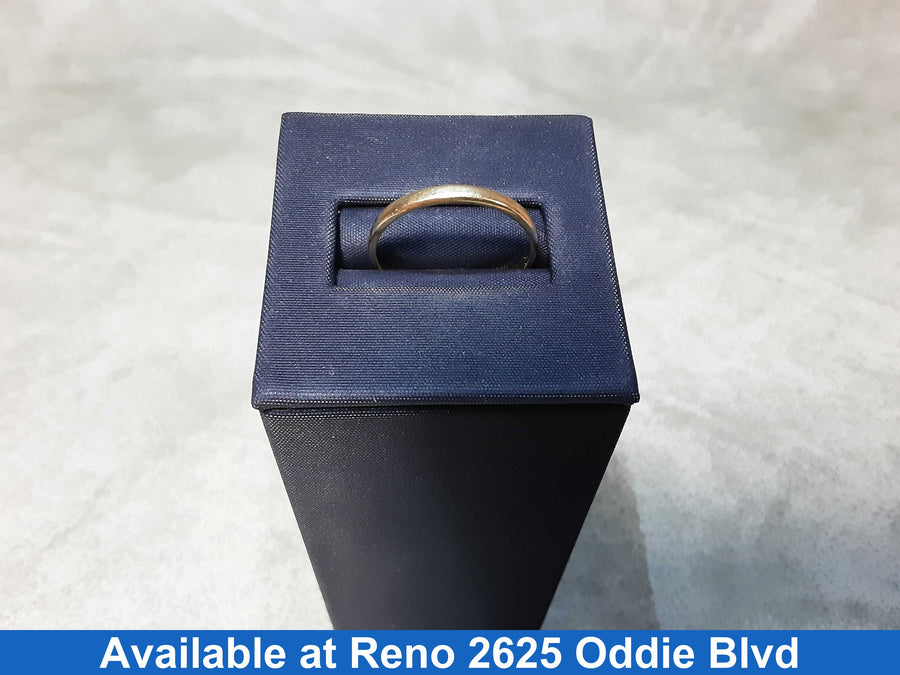 Ring - Wedding Band - Yellow Gold 14k (.585) 1.7 grams Size 8
