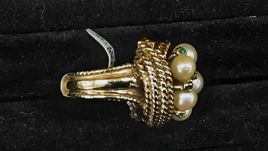 Women's Ring - Yellow Gold 14k (.585) 15.2 grams Size 8