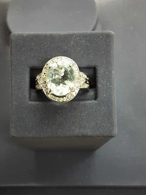 Women's Ring - White Gold 14k (.585) 6 grams Size 20