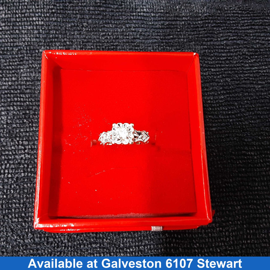Ring - Engagement Set - Yellow Gold 14k (.585) 2.2 grams Size 6