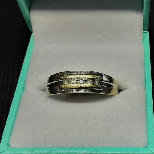 Ring - Wedding Band - White Gold 14k (.585) 4.4 grams Size 8