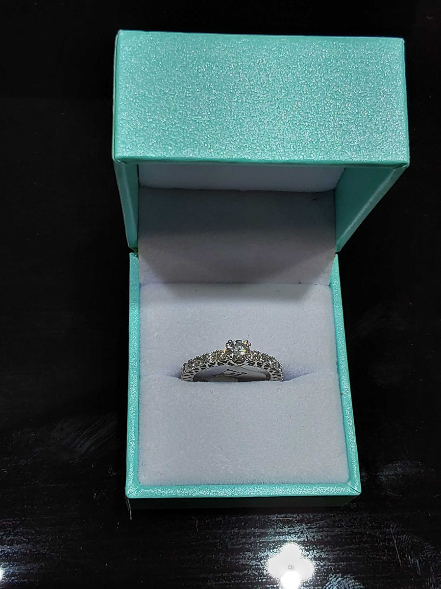 Ring - Wedding Set - White Gold 14k (.585) 2.2 grams Size 4