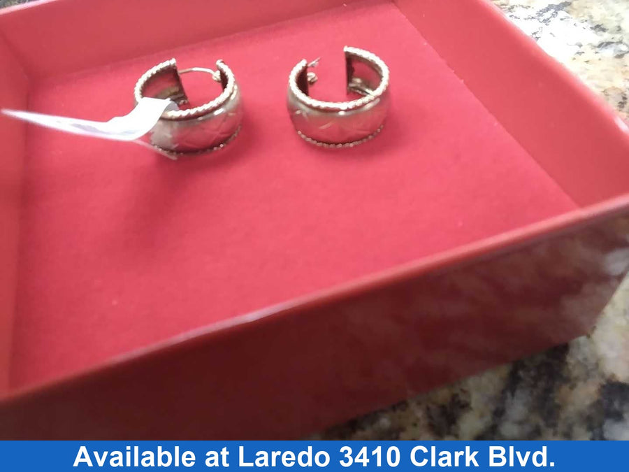 Hoop Earrings - Yellow Gold 10k (.417) 3.1 grams