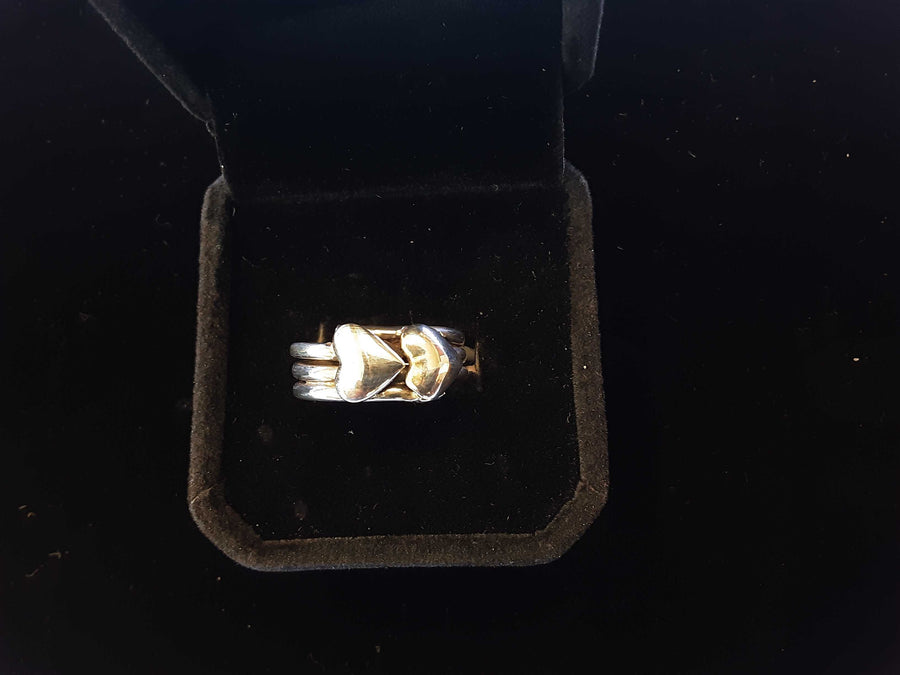 Women's Ring - Silver 7.3 grams Size 7.5