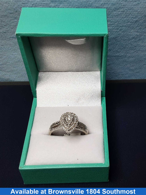 Women's Ring - White Gold 10k (.417) 3.4 grams Size 10
