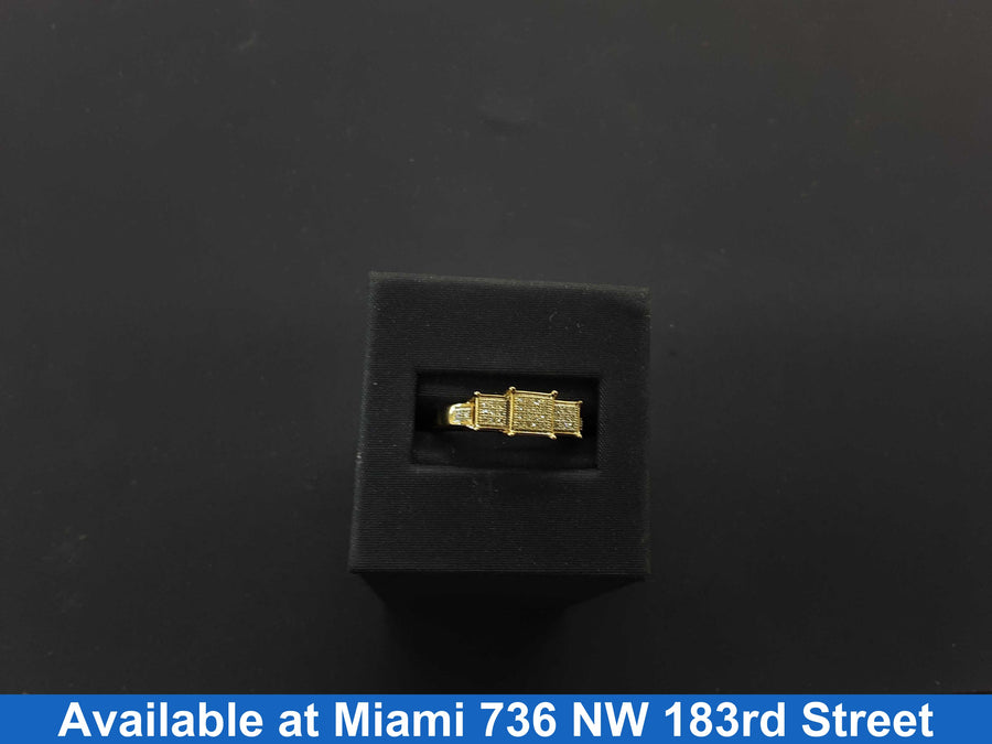Women's Ring - Yellow Gold 10k (.417) 2.6 grams Size 8.5