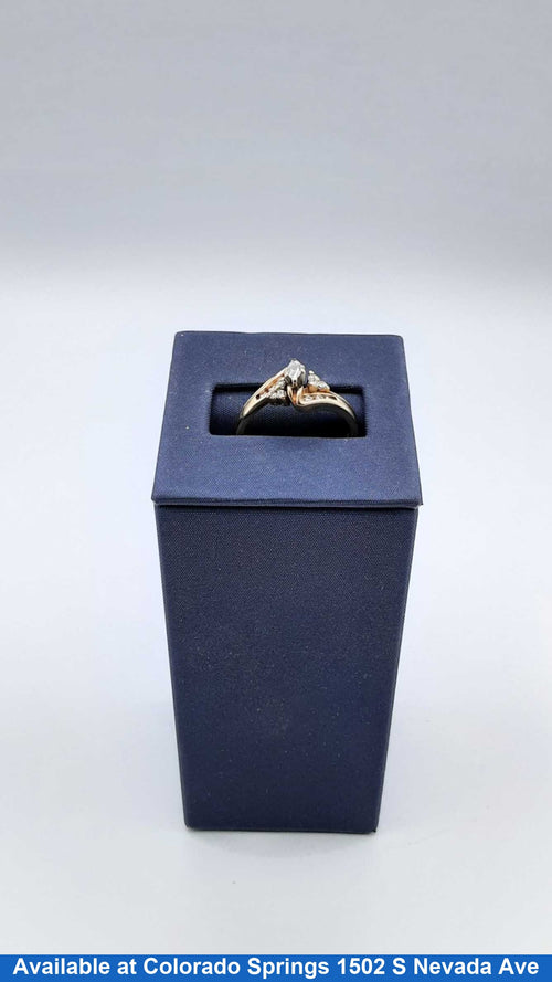 Women's Ring - Anniversary - Yellow Gold 14k (.585) 3.3 grams Size 6