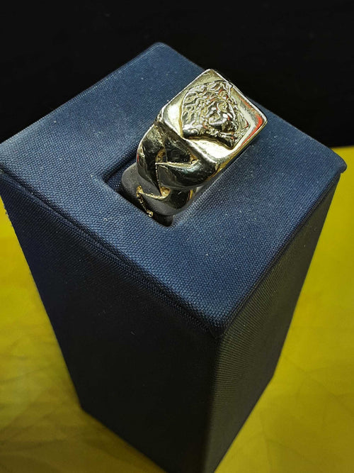 Men's Ring - Yellow Gold 14k (.585) 7.7 grams Size 9