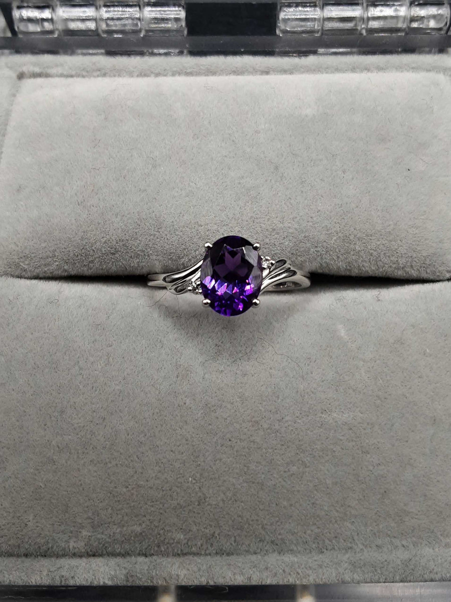Women's Ring - Amethyst Birthstone Ring
