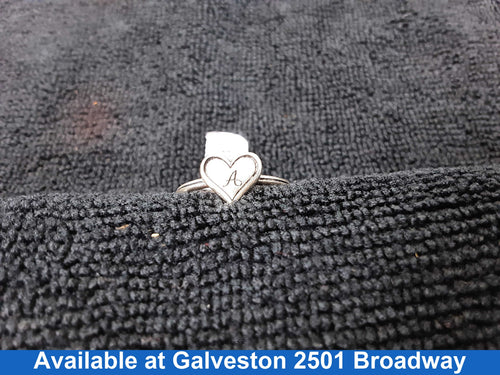 Women's Ring - Silver 2.5 grams Size 7