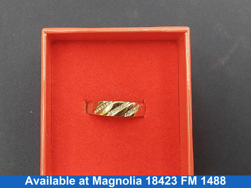 Women's Ring - Yellow Gold 10k (.417) 2.5 grams Size 7