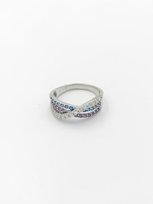 Women's Ring - White Gold 10k (.417) 3.4 grams Size 8