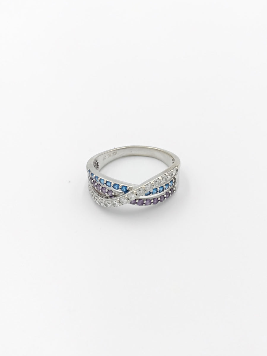 Women's Ring - White Gold 10k (.417) 3.4 grams Size 8