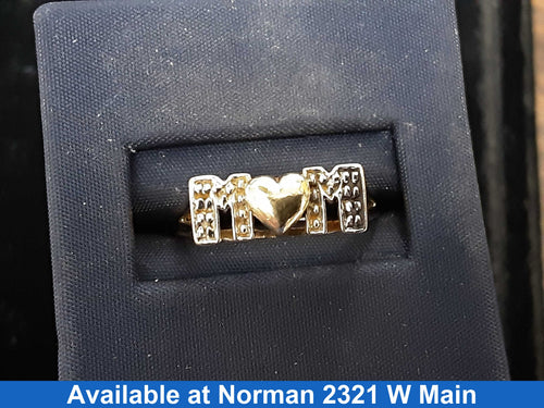 Women's Ring - Yellow Gold 10k (.417) 2.8 grams Size 8.5