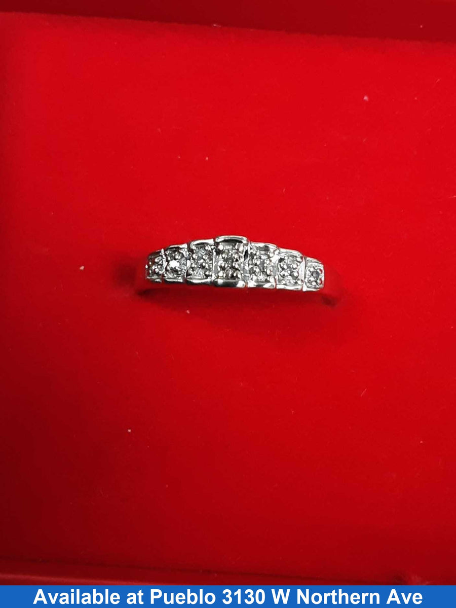 Women's Ring - White Gold 10k (.417) 1.7 grams Size 6