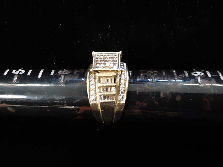 Women's Ring - Yellow Gold 10k (.417) 7.2 grams Size 20
