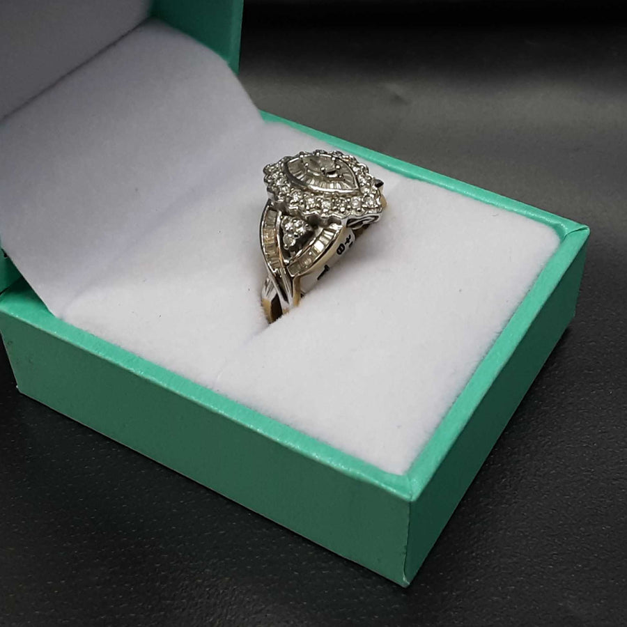 Women's Ring - White Gold 14k (.585) 5.8 grams Size 6