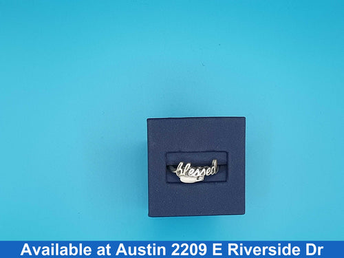 Women's Ring - Silver 2.4 grams Size 8
