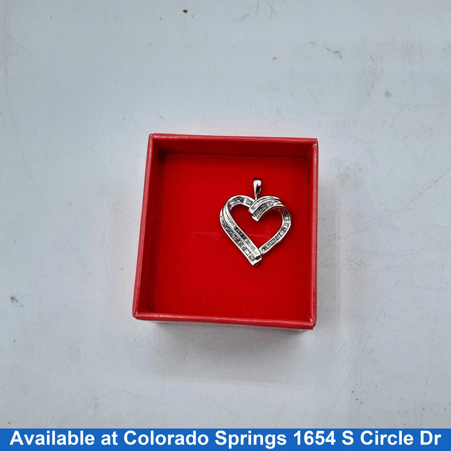 Symbol Pendant - White Gold 10k (.417) 2.1 grams
