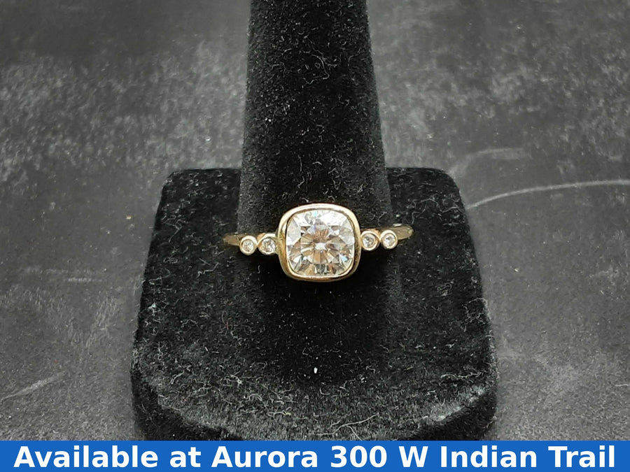 Ring - Engagement Set - Yellow Gold 14k (.585) 3.4 grams Size 9.5