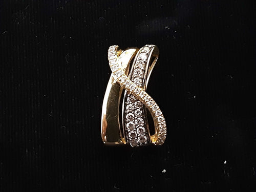 Diamond Pendant - Yellow Gold 14k (.585) 3.3 grams