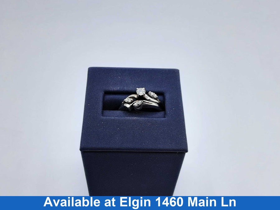 Women's Ring - White Gold 14k (.585) 3.8 grams Size 6.5