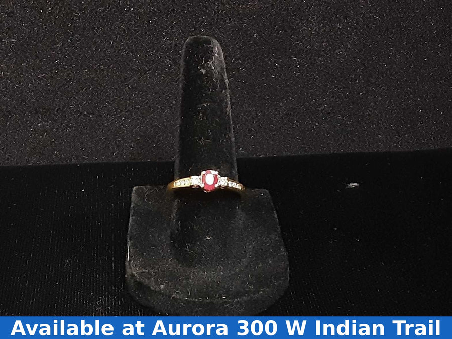 Women's Ring - Yellow Gold 14k (.585) 2.7 grams Size 7