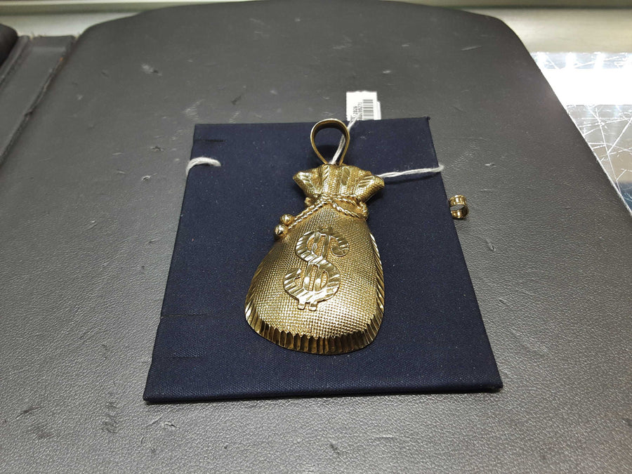 Pendant - Yellow Gold 10k (.417) 8.2 grams