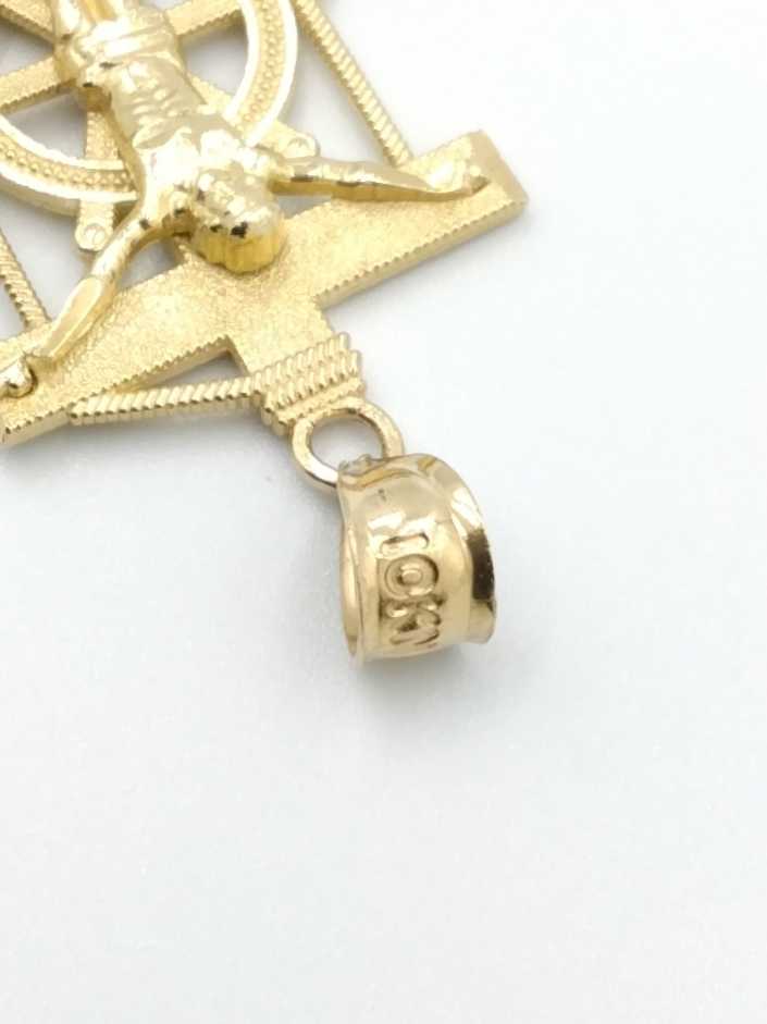 10k Gold Crucifix Anchor Mariner's Cross Pendant (.417) 4.1 grams
