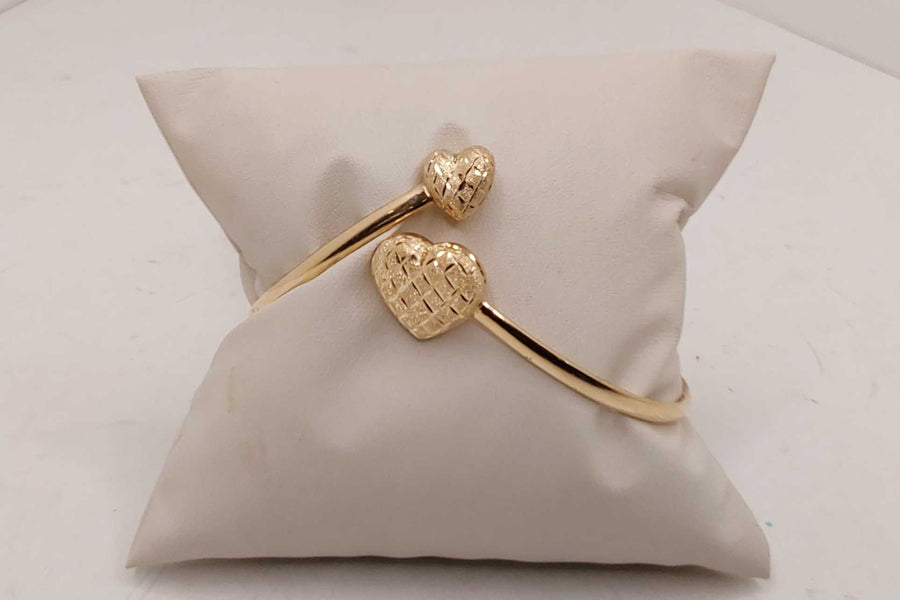 Bangle Bracelet - Yellow Gold 10k (.417) 3.8 grams 9 inch