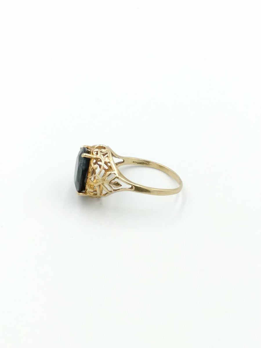 Women's Ring - Yellow Gold 14k (.585) 3.3 grams Size 20