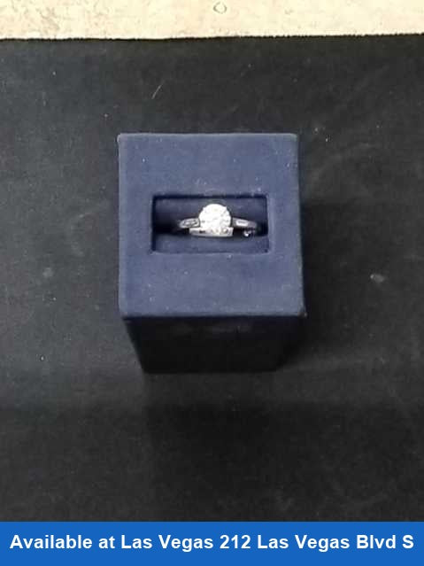 Women's Ring - Solitaire - Silver 2.1 grams Size 20