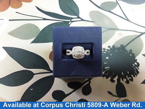 Women's Ring - White Gold 10k (.417) 3.2 grams Size 9