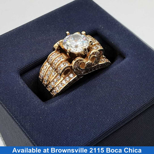 Women's Ring - Yellow Gold 10k (.417) 5.8 grams Size 8