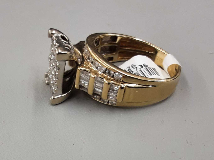 Women's Ring - Yellow Gold 10k (.417) 8.1 grams Size 9.5