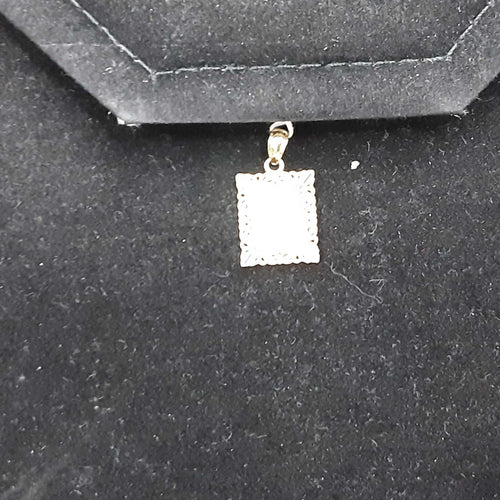 Symbol Pendant - Yellow Gold 10k (.417) 1.1 grams