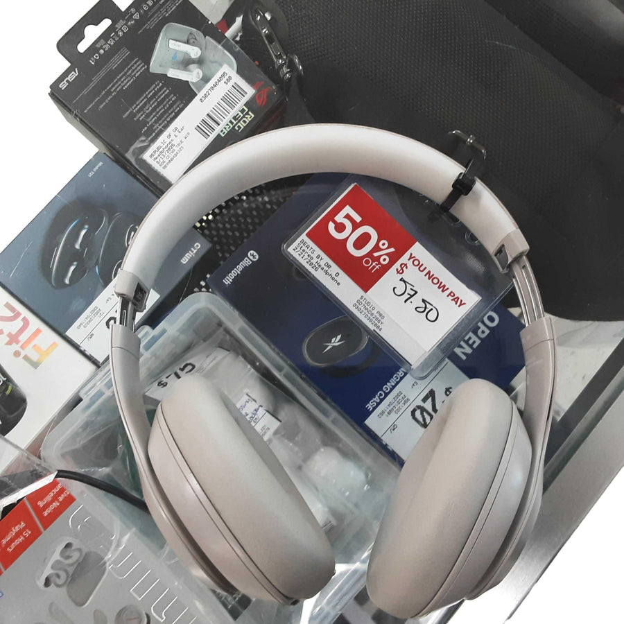 Beats By Dr. Dre Studio Pro White Stereo Headphone
