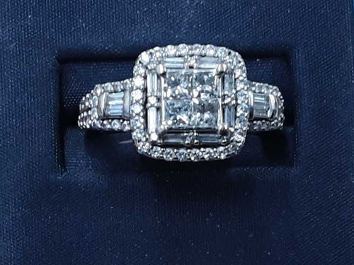 Women's Ring - White Gold 14k (.585) 5.8 grams Size 7.5
