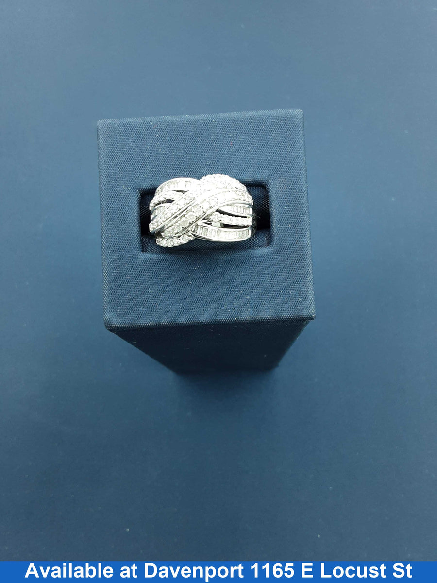 Women's Ring - Silver 4 grams Size 7