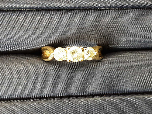 Women's Ring - Yellow Gold 14k (.585) 3.5 grams Size 8