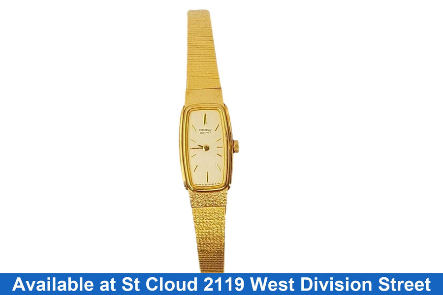 Seiko 2e20-5019 Gold Regular Watch