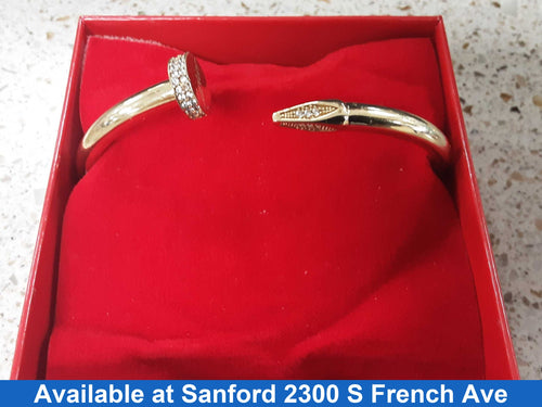 Bangle Bracelet - Yellow Gold 14k (.585) 13.3 grams 8 inch