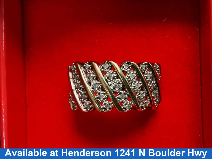Women's Ring - Yellow Gold 10k (.417) 3.6 grams Size 8.5