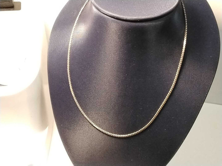 Serpentine Chain - Silver 4.6 grams 23 inch