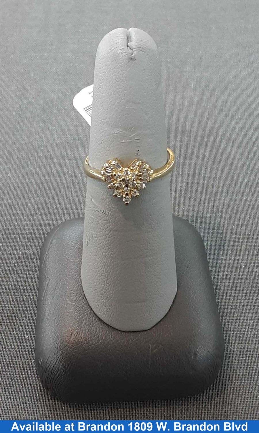 Women's Ring - Yellow Gold 14k (.585) 3 grams Size 7.5