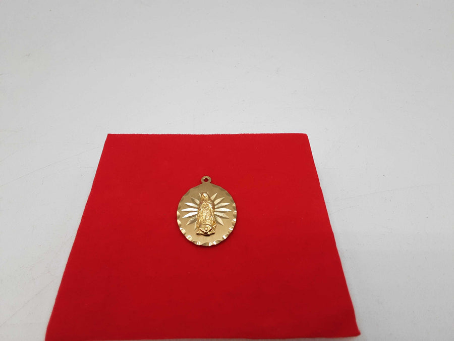 Religious Pendant - Yellow Gold 10k (.417) 3.5 grams