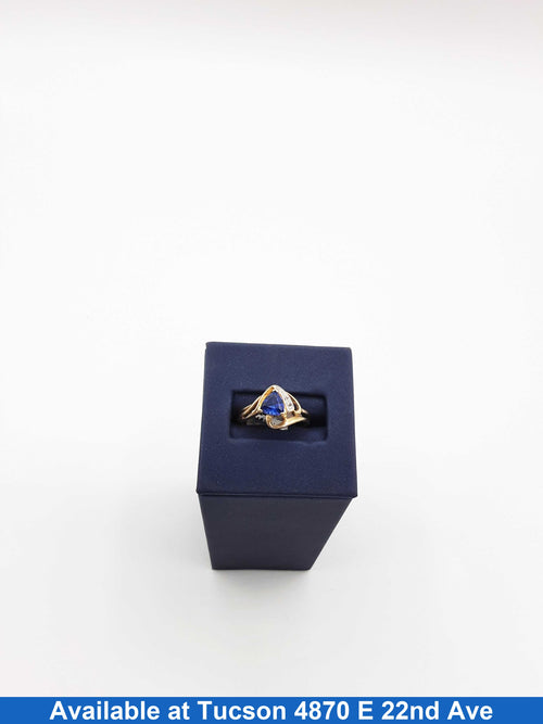 Women's Ring - Yellow Gold 10k (.417) 2.3 grams Size 20
